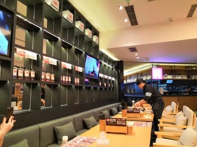 20余家餐企掘金14萬億零售化富礦 門店賣貨新玩法與預包裝食品零售趨勢
